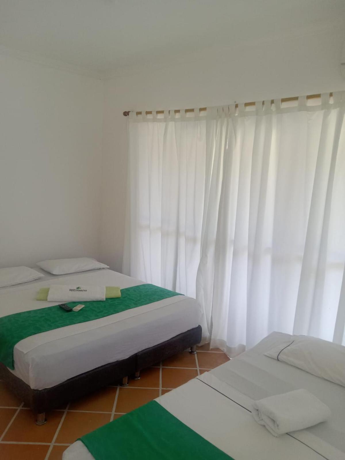 Hotel Campestre Mastranto Granja Campo Alegre Buitenkant foto