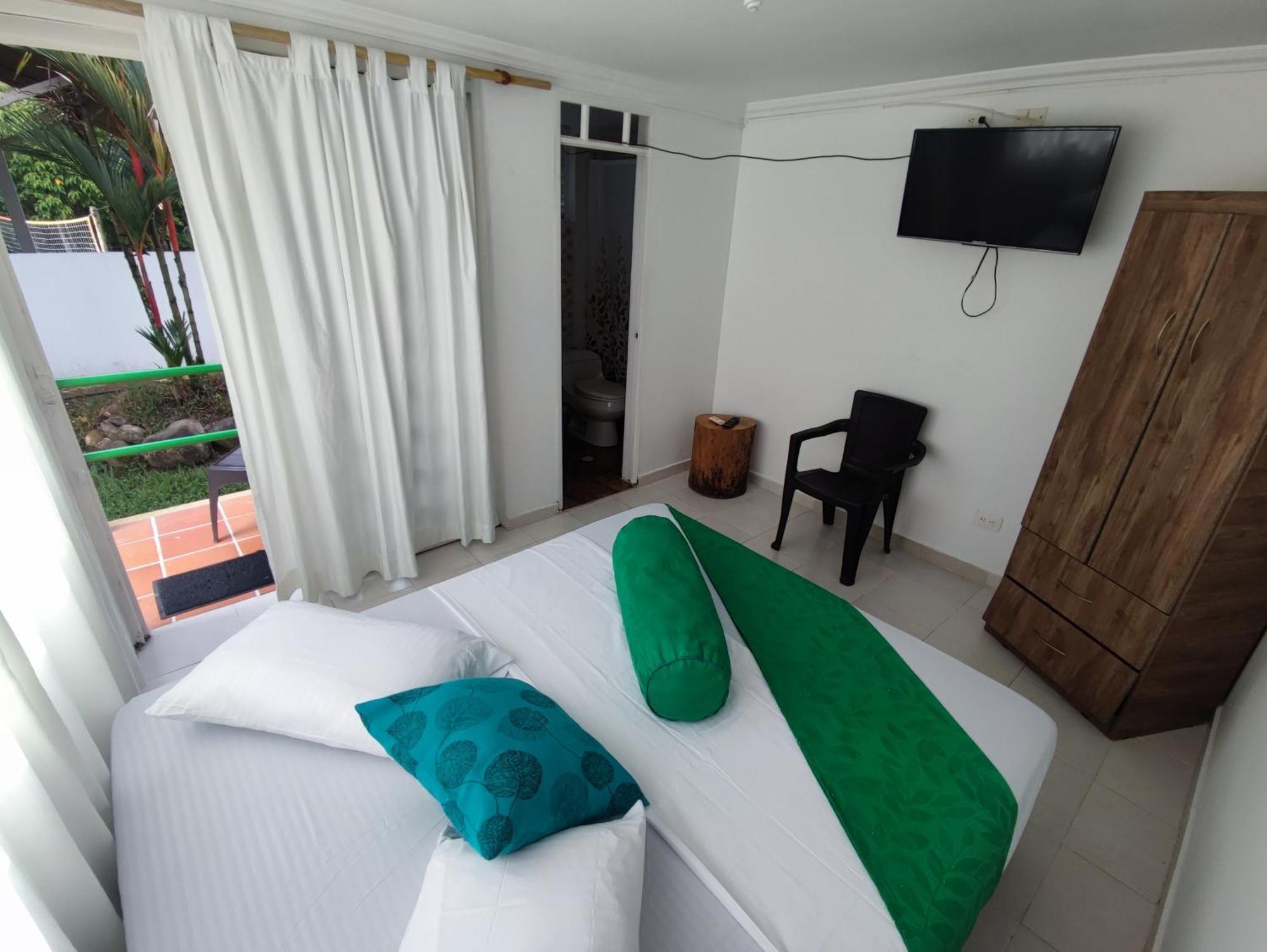 Hotel Campestre Mastranto Granja Campo Alegre Buitenkant foto